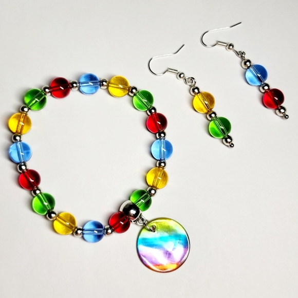 Colorful Beaded Stretch Bracelet Earrings Mother Of Pearl Charm Handmade - Picture 5 of 5